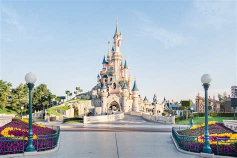 cheap euro disney holidays.